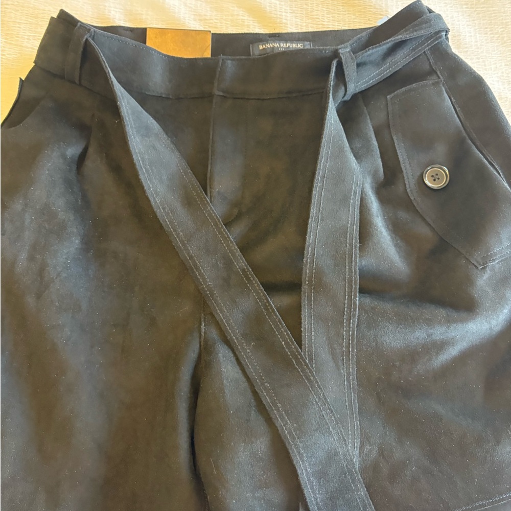 Banana Republic Black faux suede belted shorts